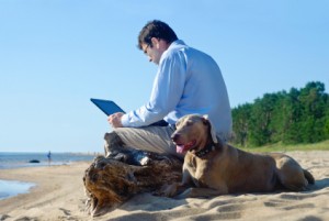 Your own passion. Your own time. Take a dog trainer course at your own pace.